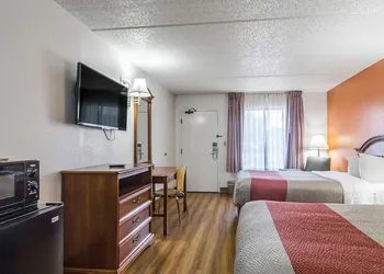Motel 6 Waycross GA hotel thumbnail 6
