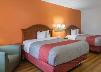Motel 6 Waycross GA hotel thumbnail 7