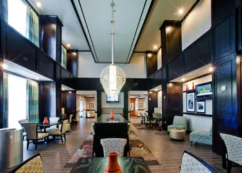 Hampton Inn & Suites Denison hotel thumbnail 2