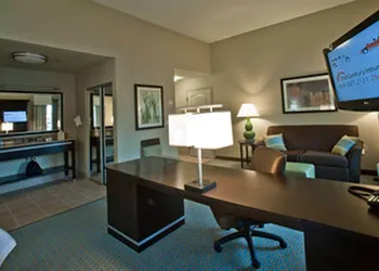 Hampton Inn & Suites Denison hotel thumbnail 8