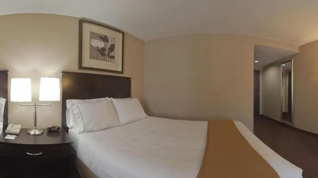 Holiday Inn Express Hotel & Suites Ashtabula-Geneva by IHG hotel detail image 2