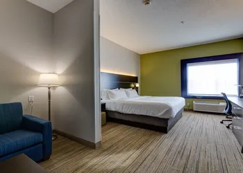 Holiday Inn Express Hotel & Suites Ashtabula-Geneva by IHG hotel thumbnail 8