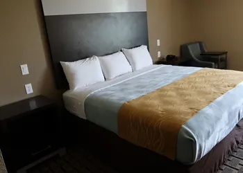 West Worth Inn and Suites hotel thumbnail 4