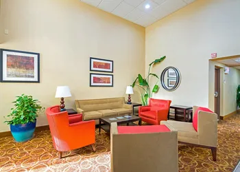 Quality Inn & Suites Hagerstown hotel thumbnail 3
