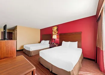 SureStay Plus by Best Western San Antonio Fiesta Inn hotel thumbnail 8