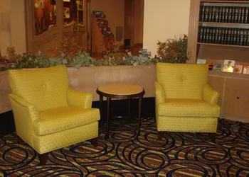 Chateau Hotel and Conference Center hotel thumbnail 2