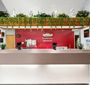 Econo Lodge London North hotel detail image 4