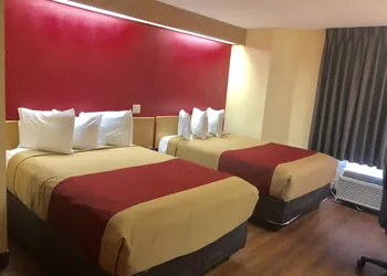 Econo Lodge London North hotel thumbnail 6