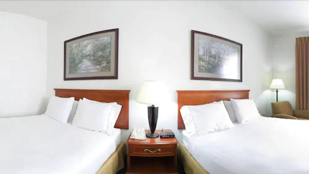 Holiday Inn Express Hotel & Suites Rockford-Loves Park by IHG hotel detail image 6