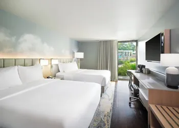 Hotel Indigo Long Island - East End by IHG hotel thumbnail 3
