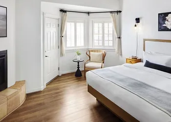 Maison Fleurie, A Four Sisters Inn hotel thumbnail 8