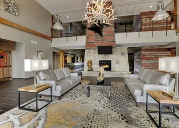 Stoney Creek Hotel Kansas City - Independence hotel thumbnail 3