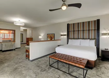 Stoney Creek Hotel Kansas City - Independence hotel thumbnail 7