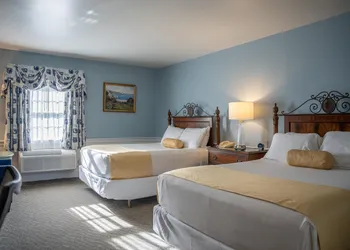The Dan'l Webster Inn and Spa hotel thumbnail 4