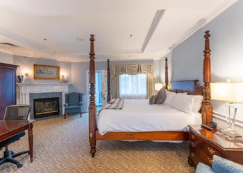 The Dan'l Webster Inn and Spa hotel thumbnail 5