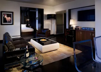 SIXTY Beverly Hills hotel thumbnail 4