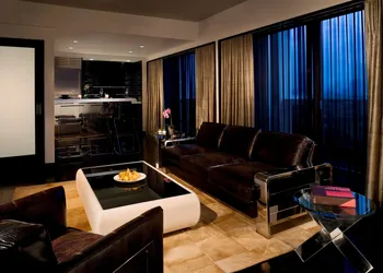 SIXTY Beverly Hills hotel thumbnail 5
