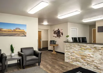 Baymont by Wyndham Hearne hotel thumbnail 2