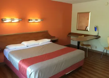 Motel 6 Mount Vernon, IL hotel thumbnail 4