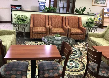 Quality Inn Mill Hall - Lamar hotel thumbnail 2