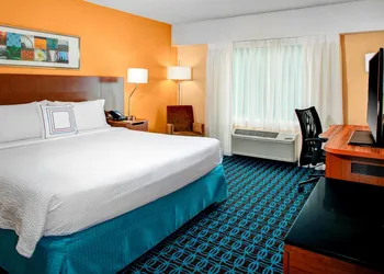 Fairfield Inn & Suites by Marriott Atlanta Alpharetta hotel thumbnail 8