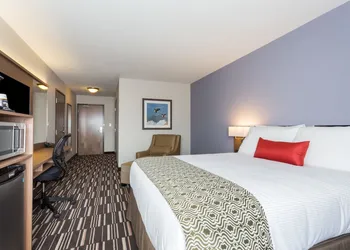 Microtel Inn & Suites By Wyndham Fort St John hotel thumbnail 3