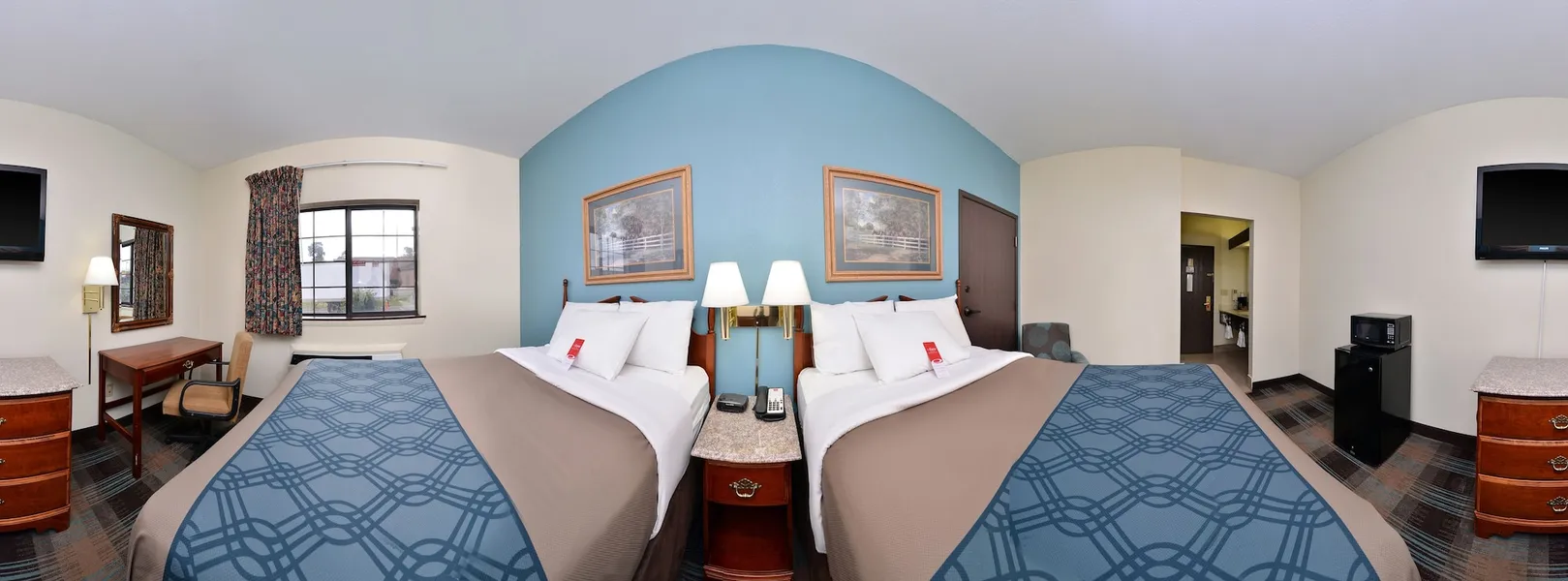 Econo Lodge Inn & Suites Shelbyville hotel detail image 2