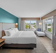 Holiday Inn Hotel & Suites Surrey East Cloverdale by IHG hotel detail image 5