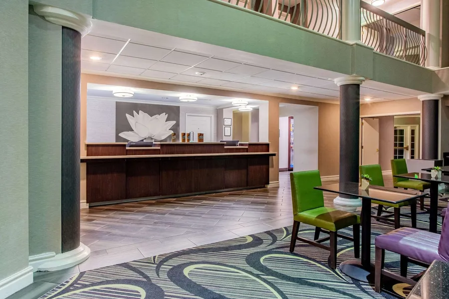 La Quinta Inn & Suites by Wyndham Raleigh Durham Intl AP hotel detail image 2