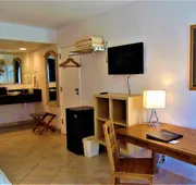 Dolphin Key Resort hotel detail image 7