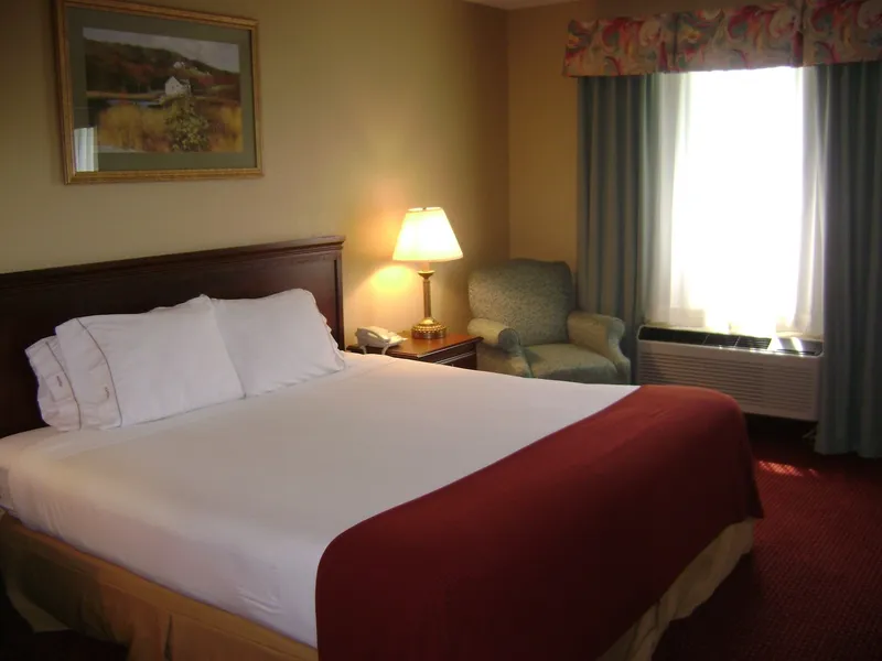 Holiday Inn Express Irwin (PA TPK Exit 67) by IHG hotel detail image 2