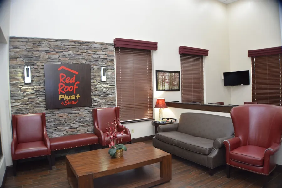 Red Roof Inn PLUS+ & Suites Chattanooga - Downtown hotel detail image 2