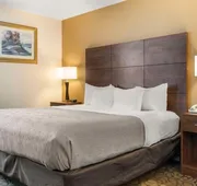 Quality Inn & Suites Manistique hotel detail image 3