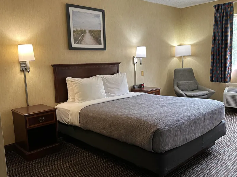 Quality Inn near Toms River Corporate Park hotel detail image 6