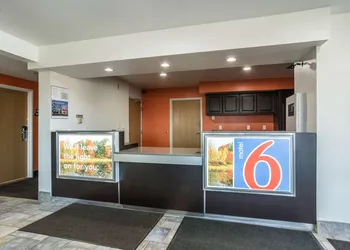 Motel 6 Barkeyville, PA hotel thumbnail 4