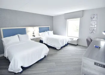 Hampton Inn Auburn hotel thumbnail 6