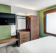 Holiday Inn Express Woodbridge by IHG hotel detail image 5