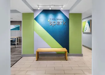Spark by Hilton Calhoun hotel thumbnail 5
