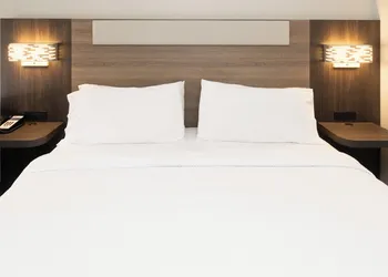 Holiday Inn Express Hotel & Suites Mt. Holly by IHG hotel thumbnail 7