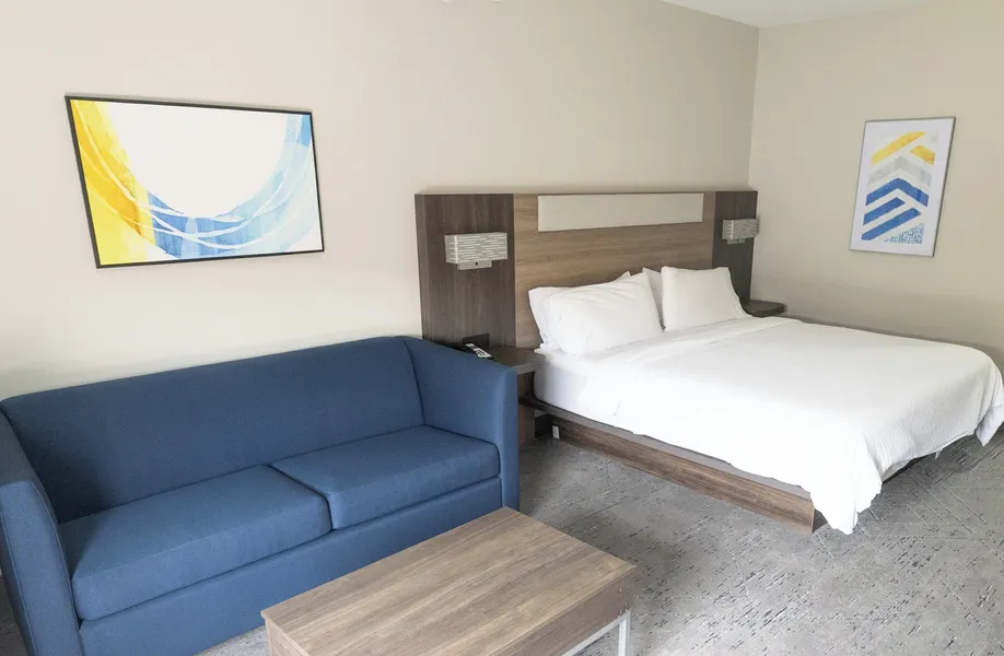 Holiday Inn Express Hotel & Suites Mt. Holly by IHG hotel detail image 6