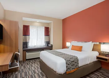 Microtel Inn & Suites by Wyndham Walterboro hotel thumbnail 4