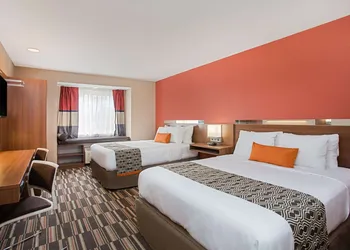 Microtel Inn & Suites by Wyndham Walterboro hotel thumbnail 5