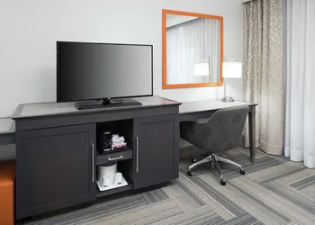 Hampton Inn & Suites by Hilton Atlanta Perimeter Dunwoody hotel thumbnail 6