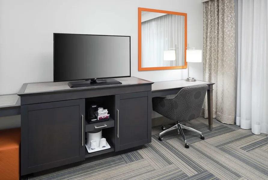 Hampton Inn & Suites by Hilton Atlanta Perimeter Dunwoody hotel detail image 6