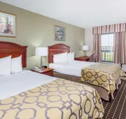Baymont by Wyndham Clarksville Northeast hotel detail image 4