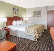 Baymont by Wyndham Clarksville Northeast hotel detail image 7