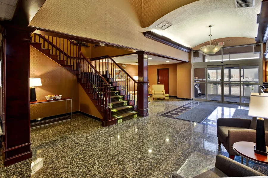Holiday Inn Express Hotel & Suites Woodhaven by IHG hotel detail image 2