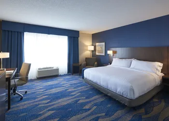 Holiday Inn Express & Suites St John's Airport by IHG hotel thumbnail 5