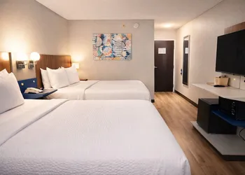 Microtel Inn by Wyndham Murfreesboro hotel thumbnail 8
