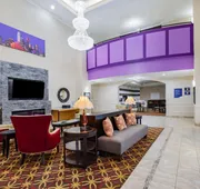 La Quinta Inn & Suites by Wyndham Garland Harbor Point hotel detail image 5